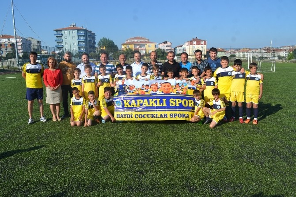 Basın Mensuplarına Forma Sürprizi