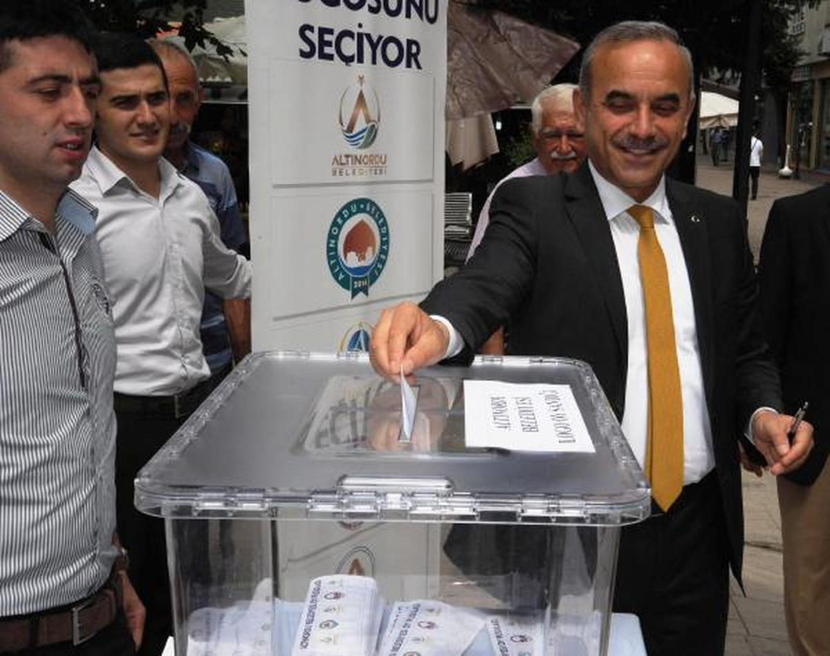 Belediyenin Logosunu Oy Kullanarak Seçecekler