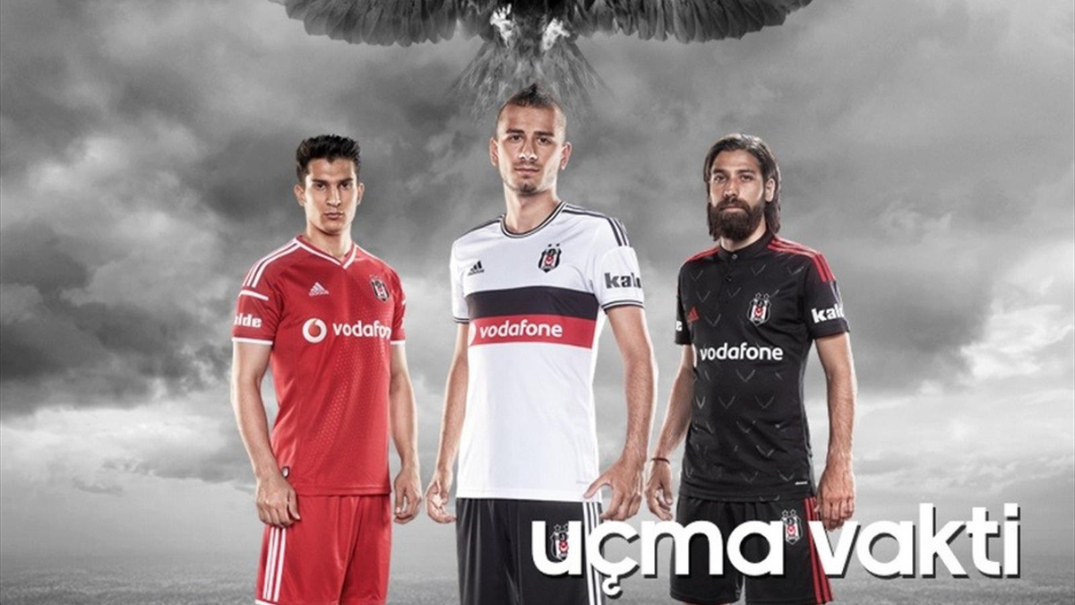 Beşiktaş\'ın Yeni Formaları Görücüye Çıktı