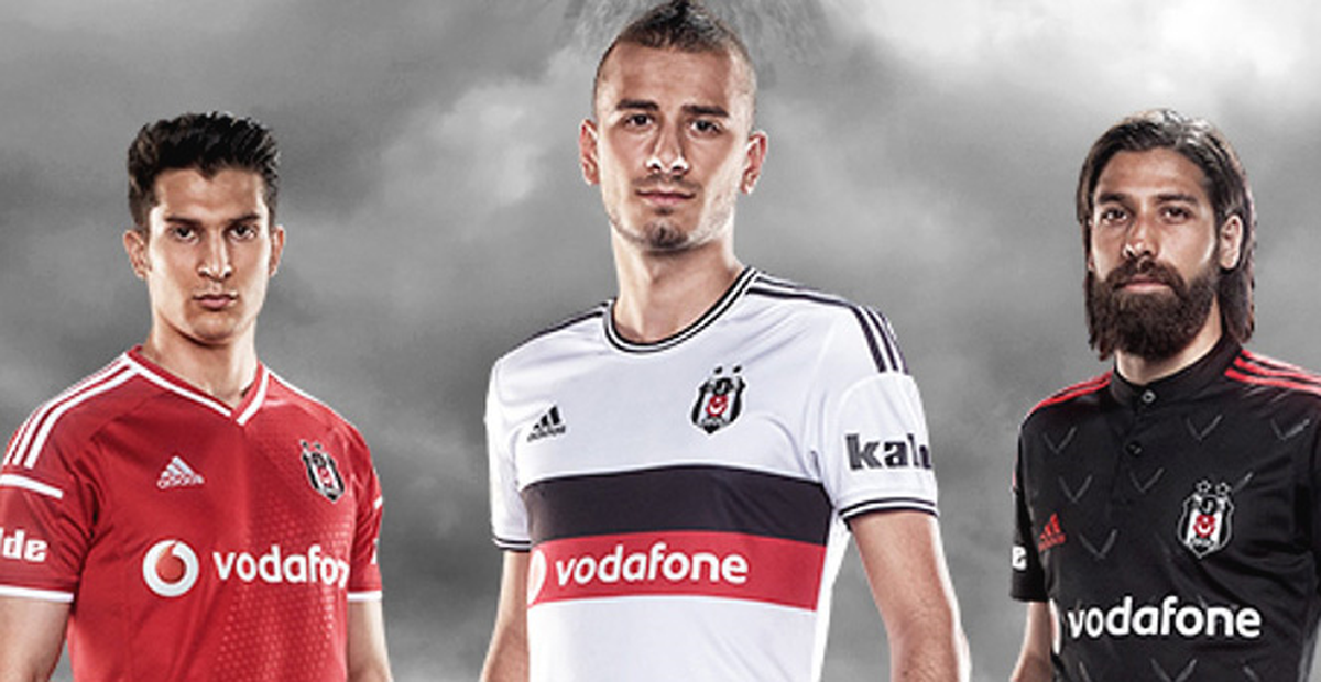 Beşiktaş\'ta Yeni Sezon Formaları Görücüye Çıktı