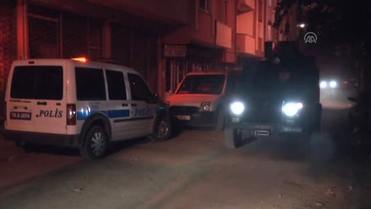 Eşiyle Tartışan Kadının "Yaralandım" Mesajı Polisi Alarma Geçirdi