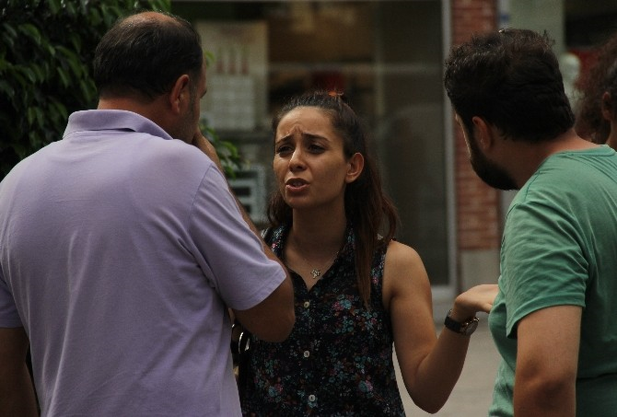 Genç Kız, Çalınan Telefonunun Bulunması İçin Polise Yalvardı