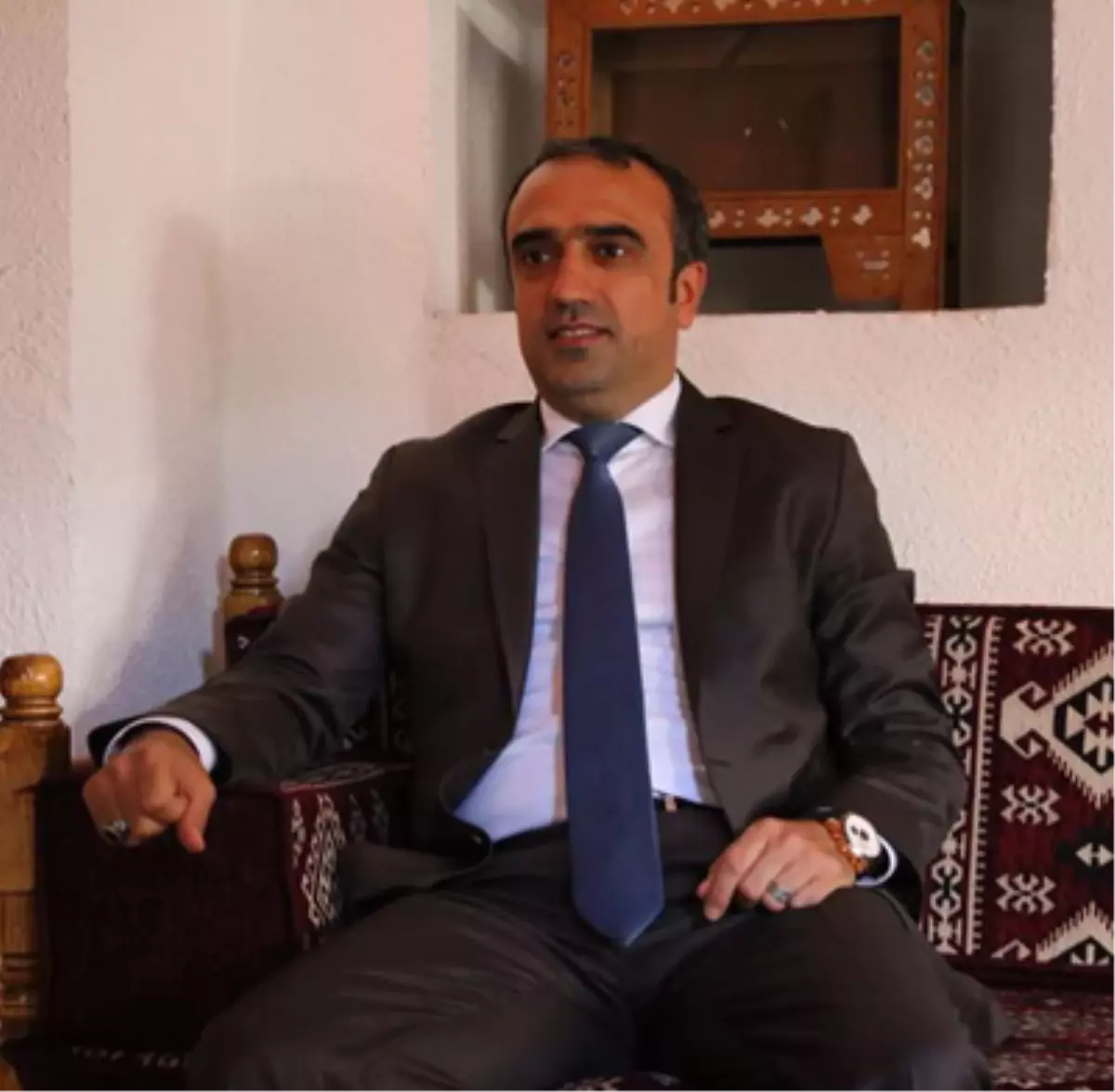 İçten: Bir-LEŞ-miş Milletler