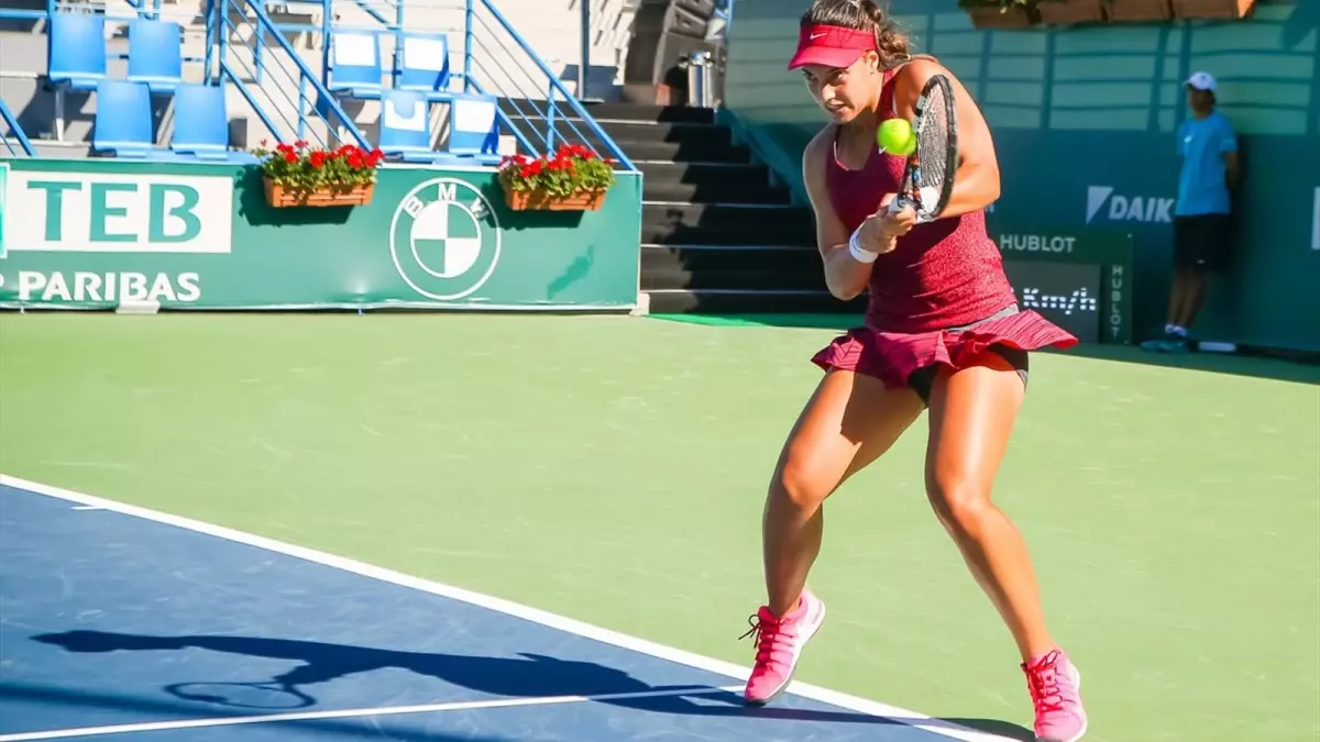 Konjuh, İstanbul Cup\'ta Pliskova\'yı Yenmeyi Başardı