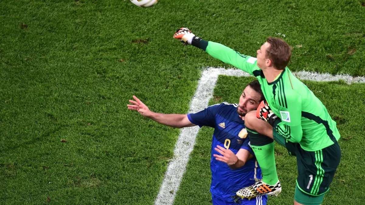 Manuel Neuer Kimdir? Manuel Neuer Hangi Takımda Oynuyor? Manuel Neuer Transfer Haberleri, Manuel Neu