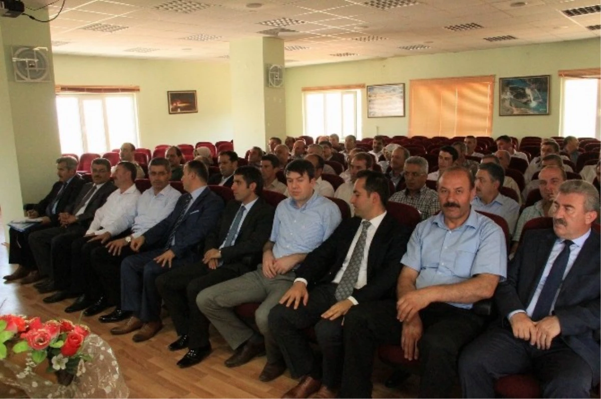 Suşehri\'nde Yerel Yönetimler ve Çevre Yönetimi Toplantısı Yapıldı