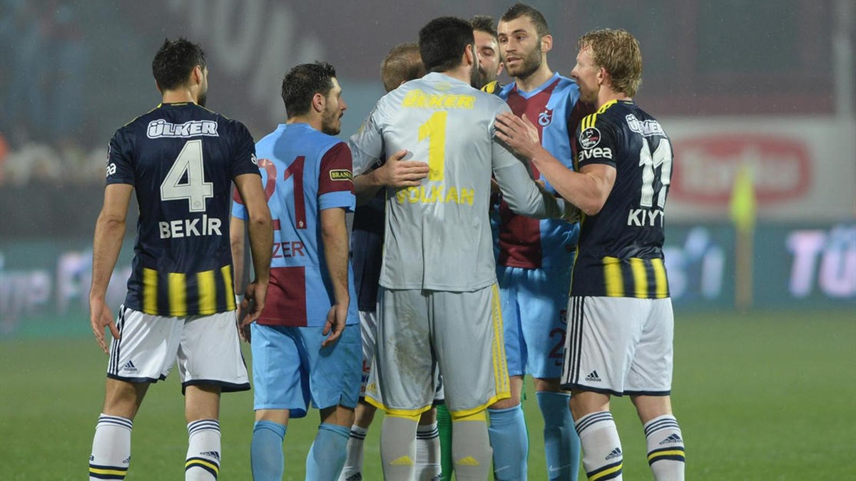 Trabzonspor-Fenerbahçe Maçı Seyircisiz Oynanacak