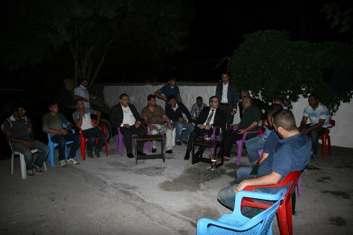 Diyarbakır\'da Türkiye Sakatlar Derneğinden Muhtaç Ailelere Yardım