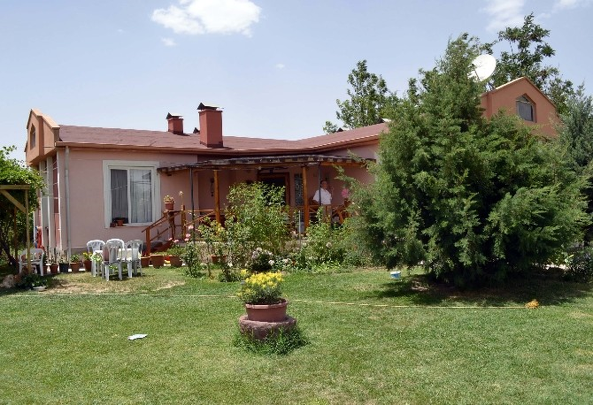 Adana\'nın Kavurucu Sıcağından Niğde\'ye Kaçıyorlar