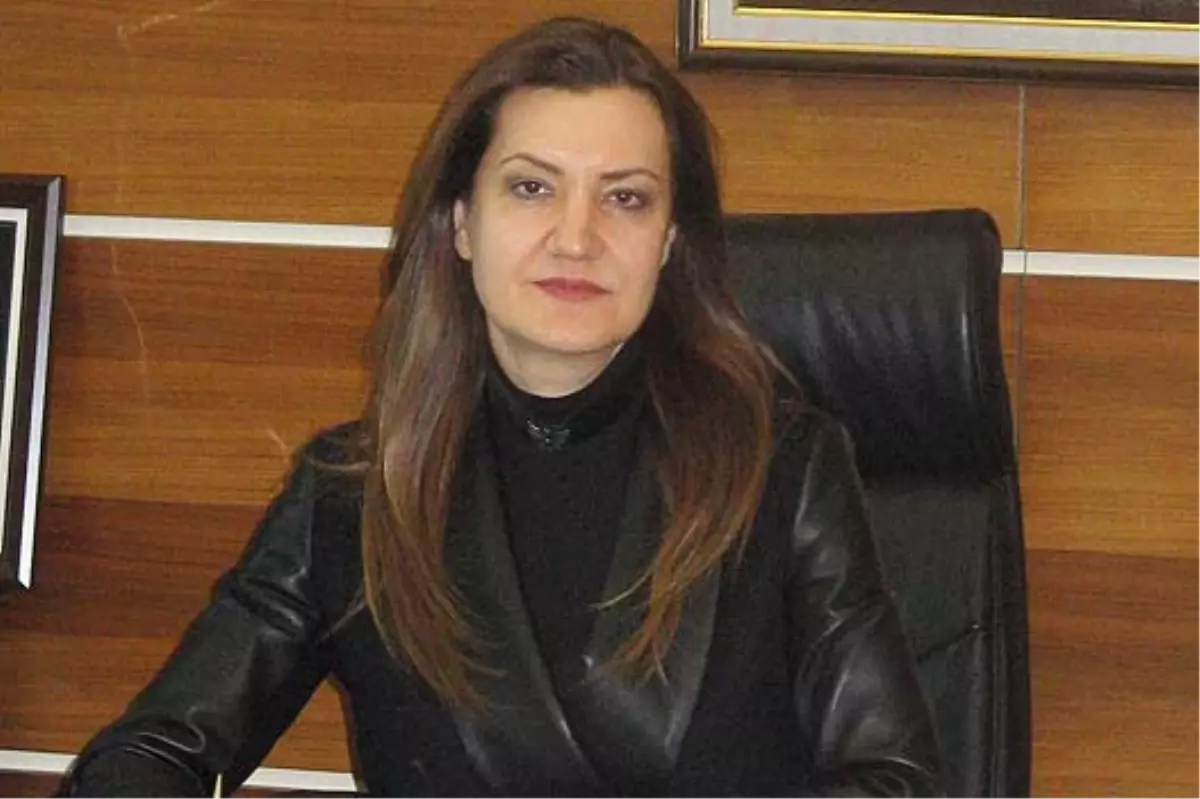 AK Parti\'li Hotar\'dan Sanatçıları Eleştirenlere Tepki