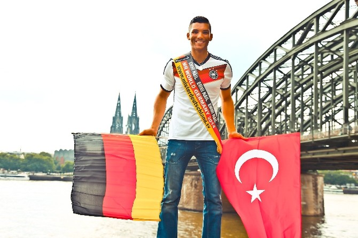 Almanya\'nın Şampiyonluğuna Buruk Sevinç