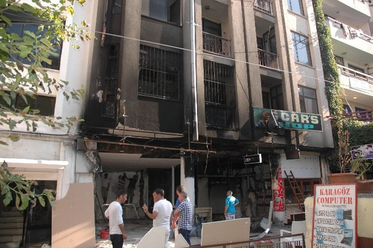 Altungün, İşyerleri Yanan Esnafı Ziyaret Etti