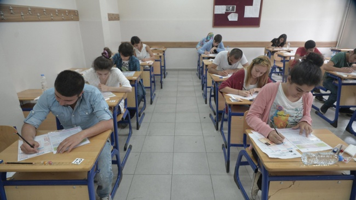 Üniversite Tercihleri Yarın Sona Eriyor