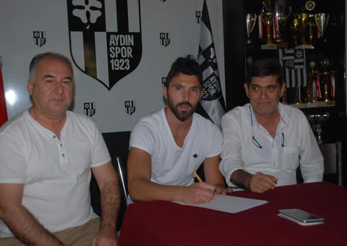 Aydınspor 1923 Kaleci Sadrettin Fırat\'la İmzaladı