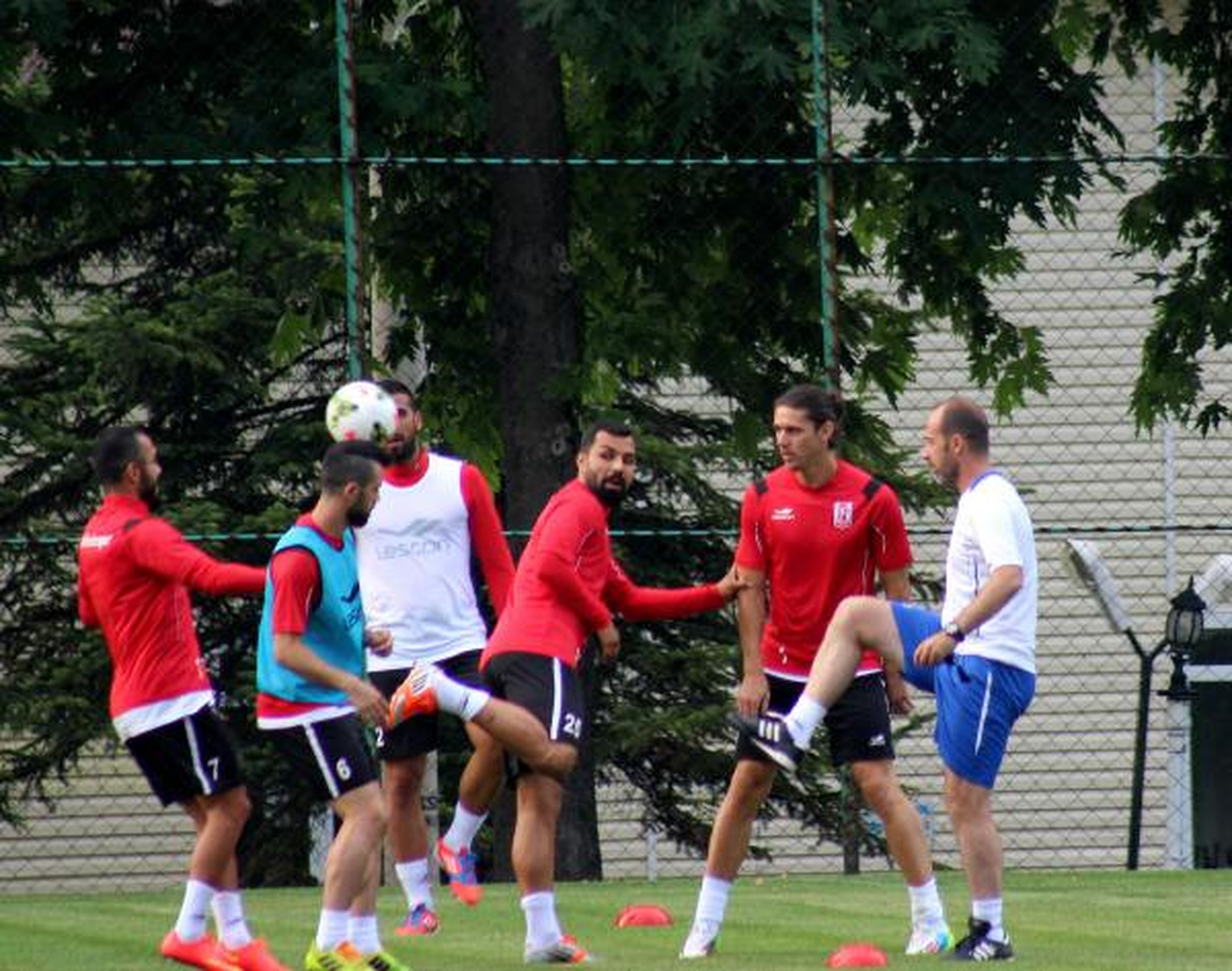 Balıkesirspor Bolu\'da Kampa Girdi