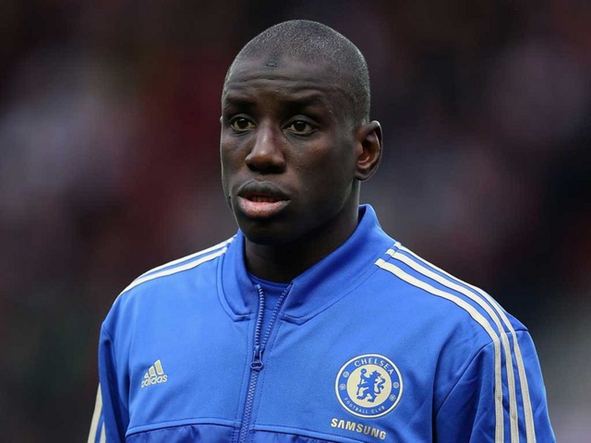 Beşiktaş Demba Ba\'nın Transferini Borsaya Bildirdi