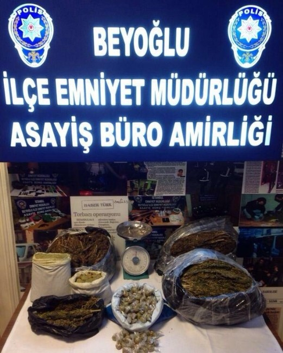 Beyoğlu\'nda Uyuşturucu Operasyonu
