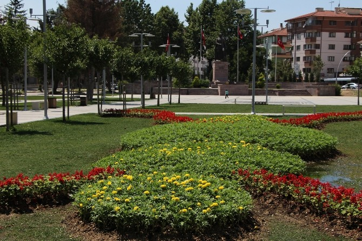 Bolu Rengarenk Oldu