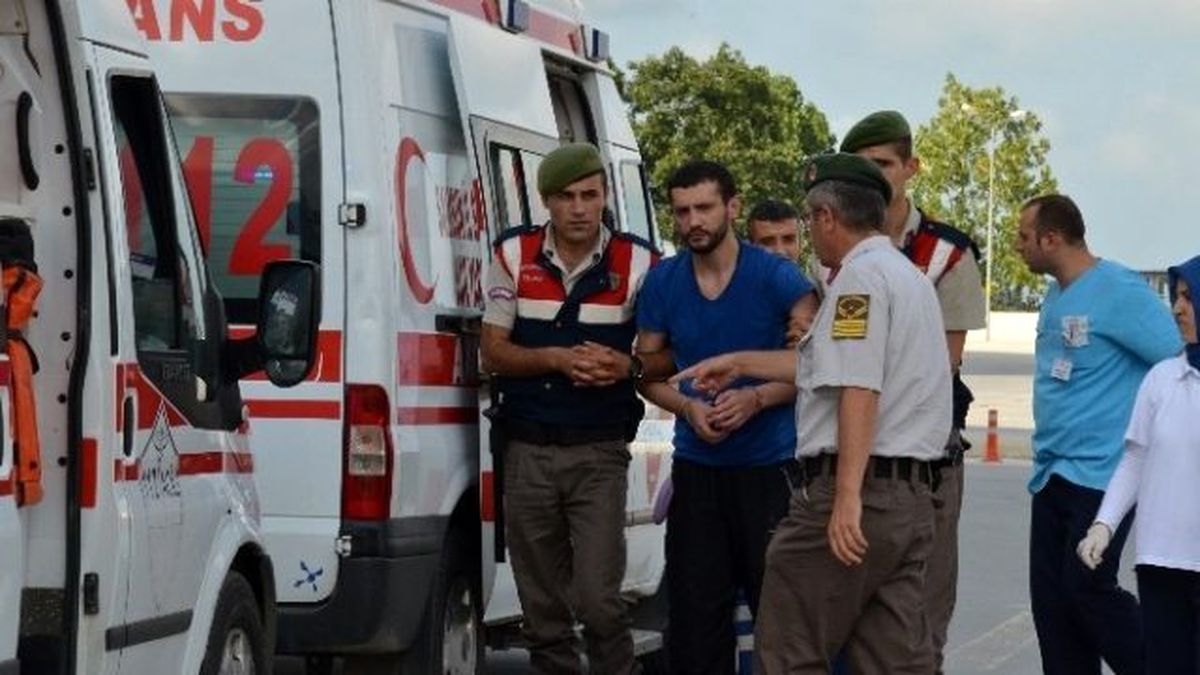 Cezaevinde Çıkan İsyanda 3 Mahkum Dumandan Zehirlendi