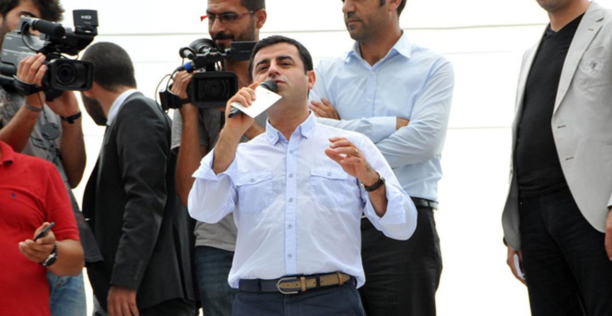 Demirtaş, Nasıl Bir Cumhurbaşkanı Olacağını Anlattı
