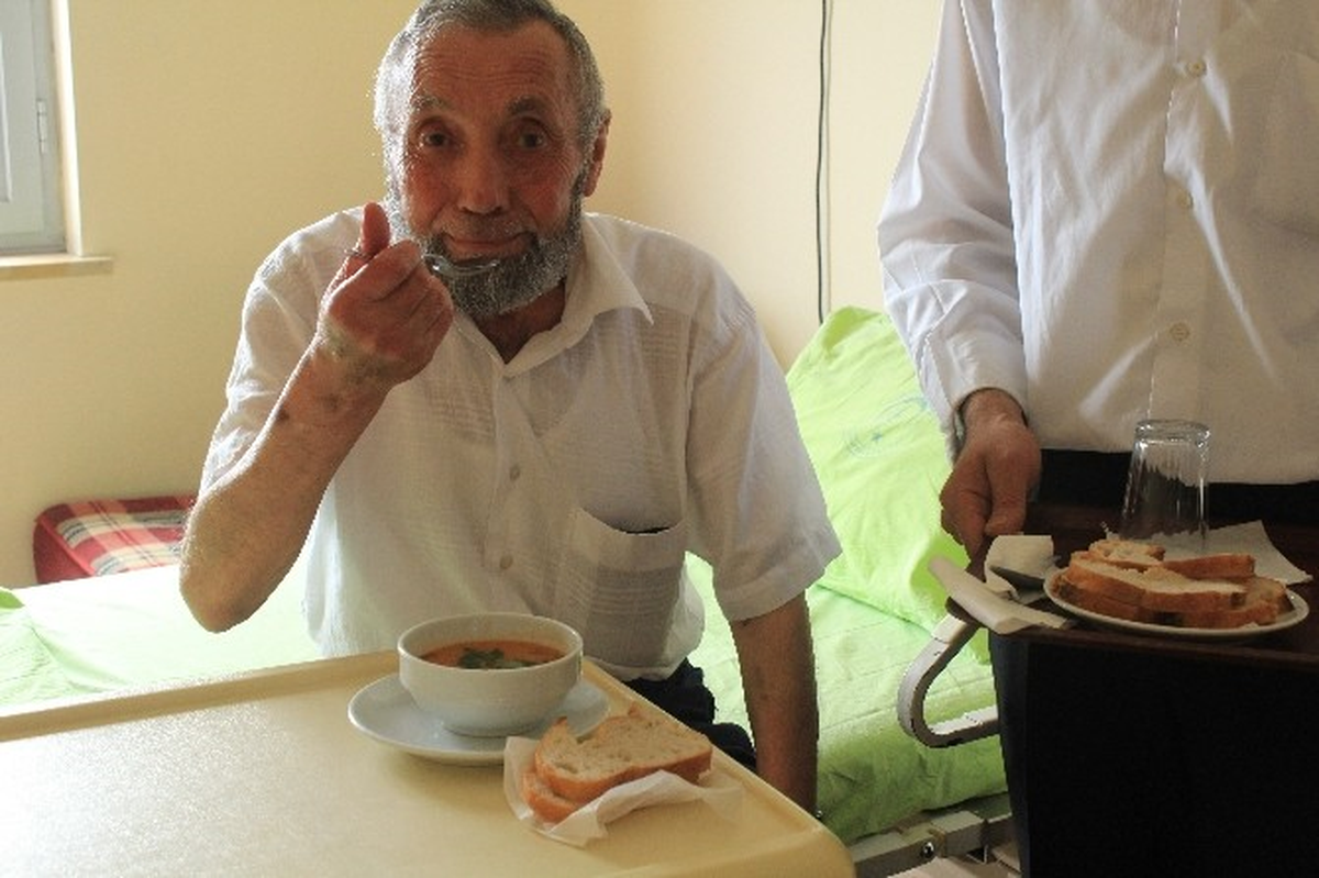 Devletten Doğum Yapan Hastaya Lohusa Şerbeti