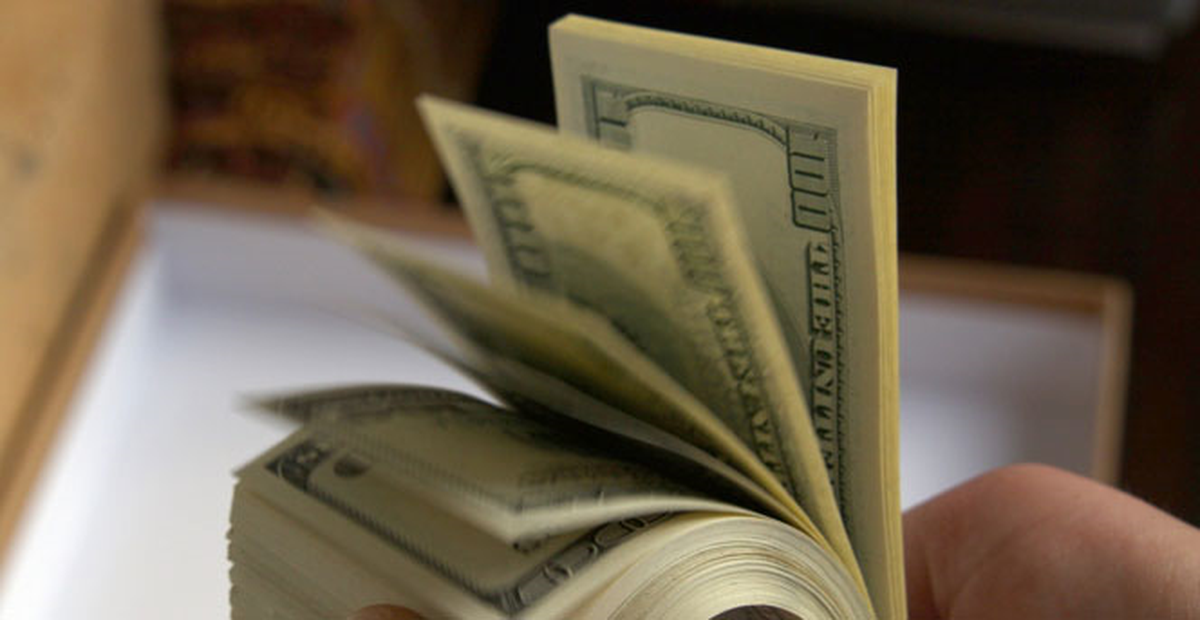 Dolar, Merkez Bankası Faiz Kararını Bekliyor