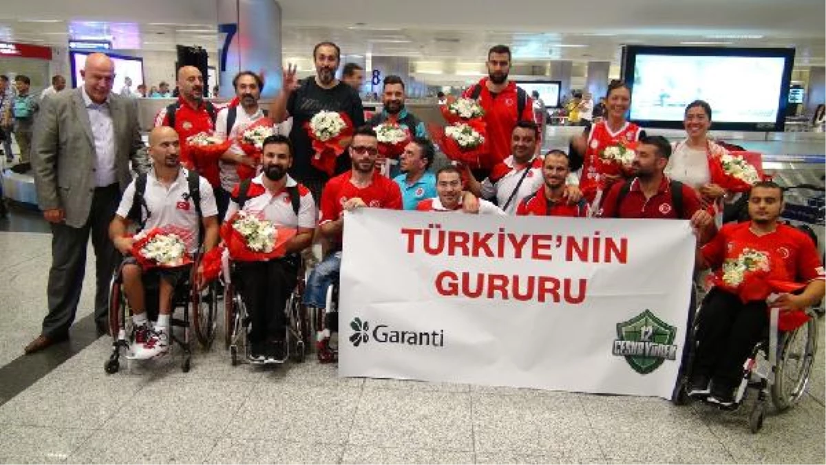 Dünya Üçüncüsü Tekerlekli Sandalye Basketbol A Milli Takımımız Yurda Döndü