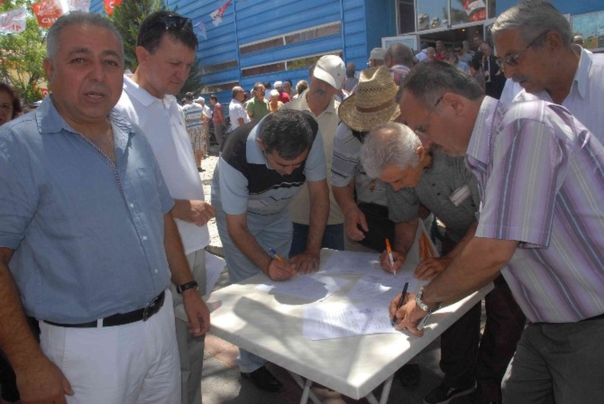 Fethiye\'de Okul İçin İmza Kampanyası Başlatıldı
