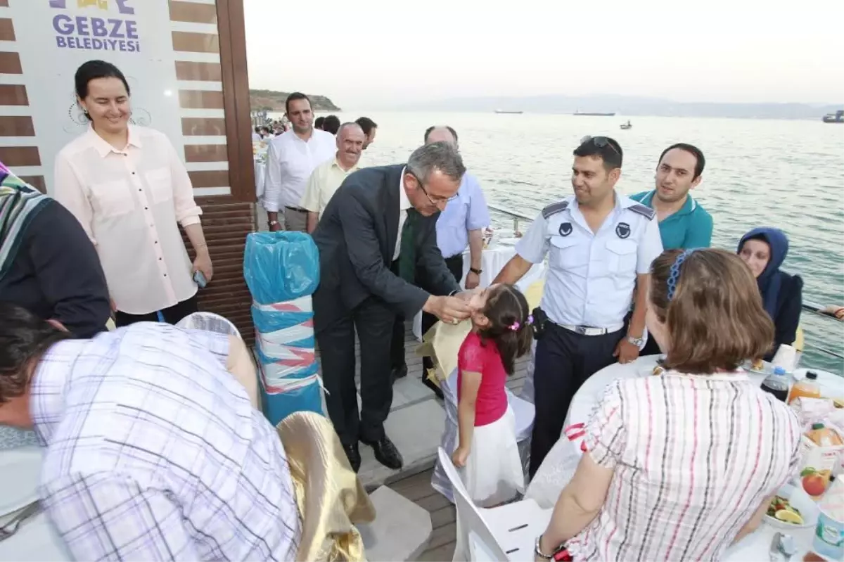 Gebze Ailesi İftar Yaptı