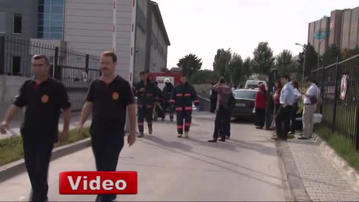 Gümrük Binasında Korkutan Yangın