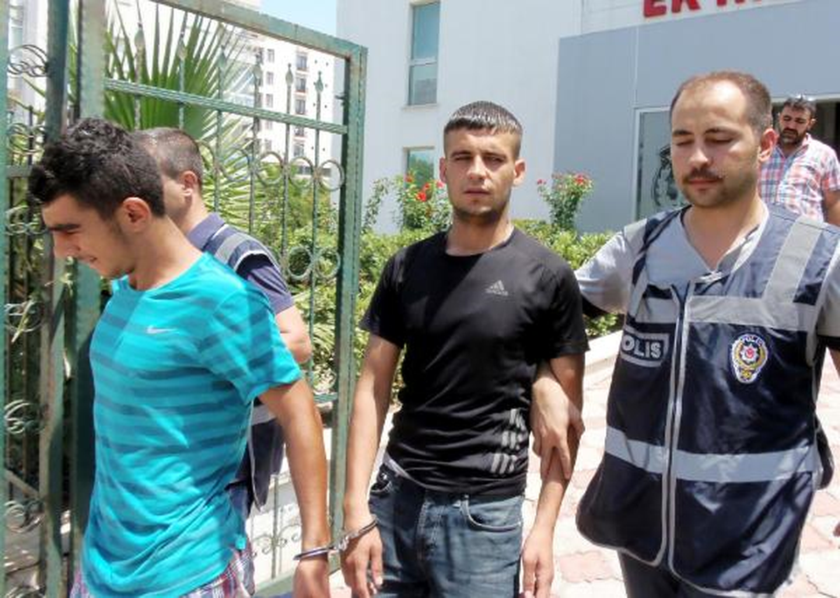 İlk Hırsızlık Girişiminde Yakalandılar