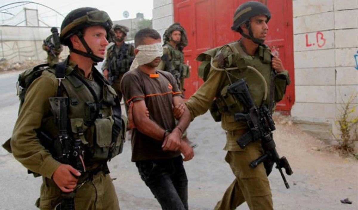 İsrail Bin 103 Filistinliyi Gözaltına Aldı