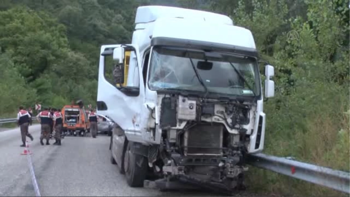 Karabük\'te Trafik Kazası: 4 Ölü, 1 Yaralı
