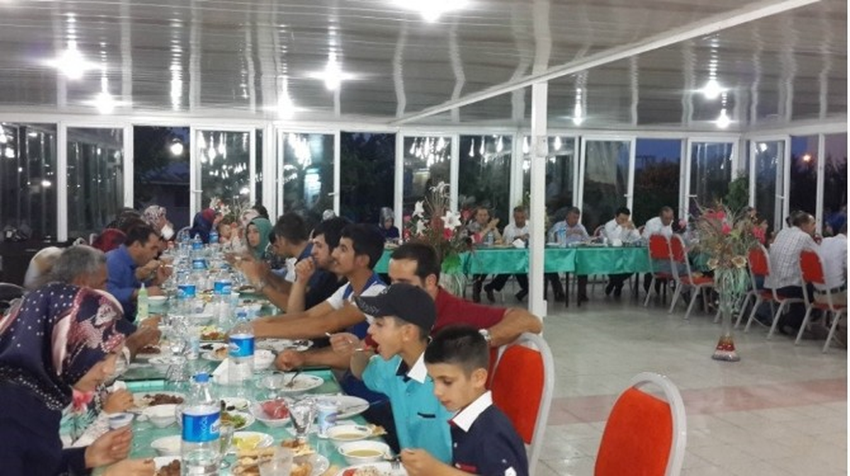 Bingöl\'de Koruyucu Aileler İftarda Buluştu