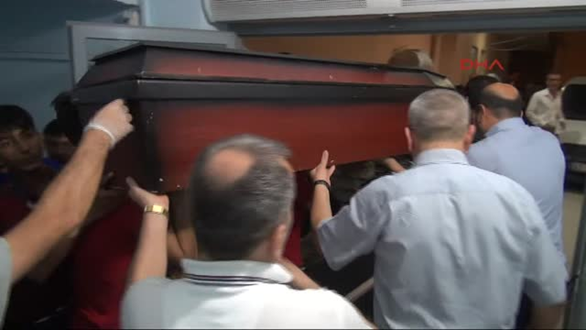 Suriye\'deki Savaştan Kaçan 9 Yaşındaki Çocuk, Kaza Kurşunuyla Öldü