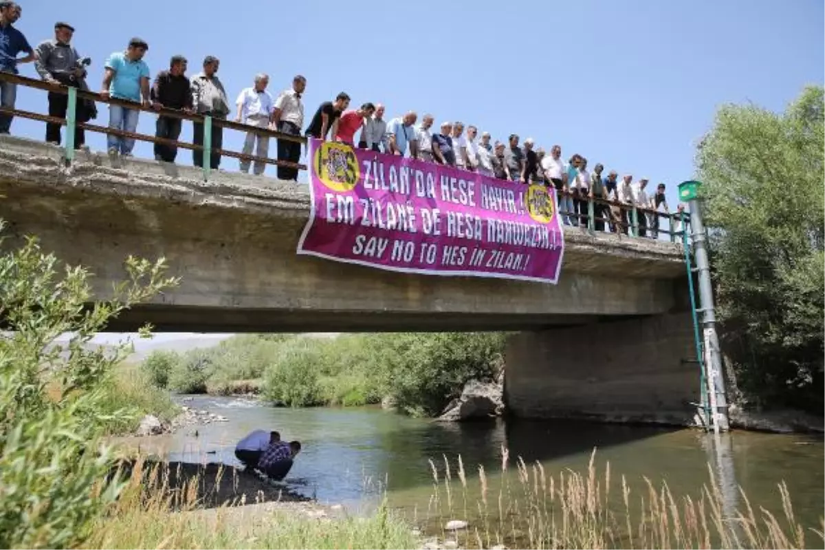 Zilan\'a HES Yapılmasın\' Protestosu