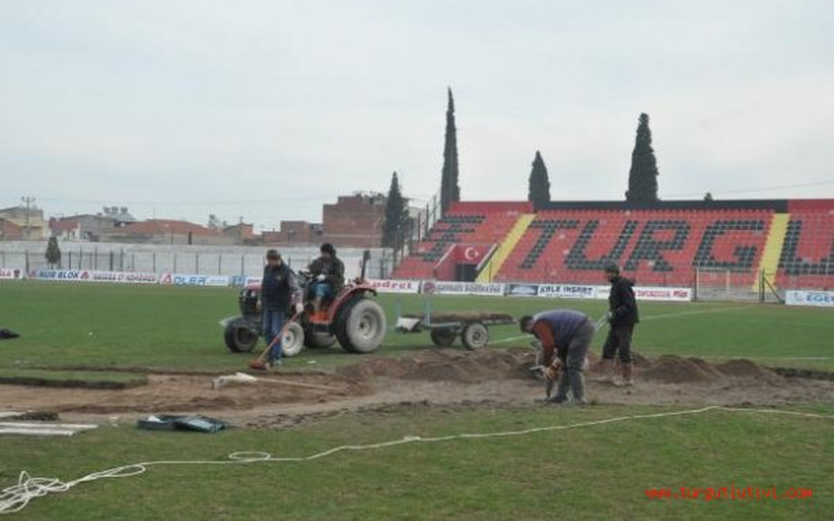 17 Eylül Şehir Stadyumu Bakıma Alındı