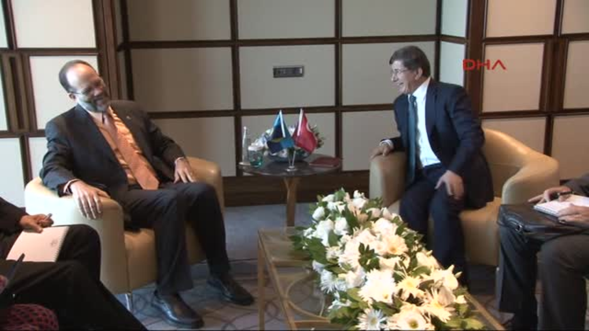 Ahmet Davutoğlu, Karayip Ülkeleri Dışişleri Bakanları ile Görüştü