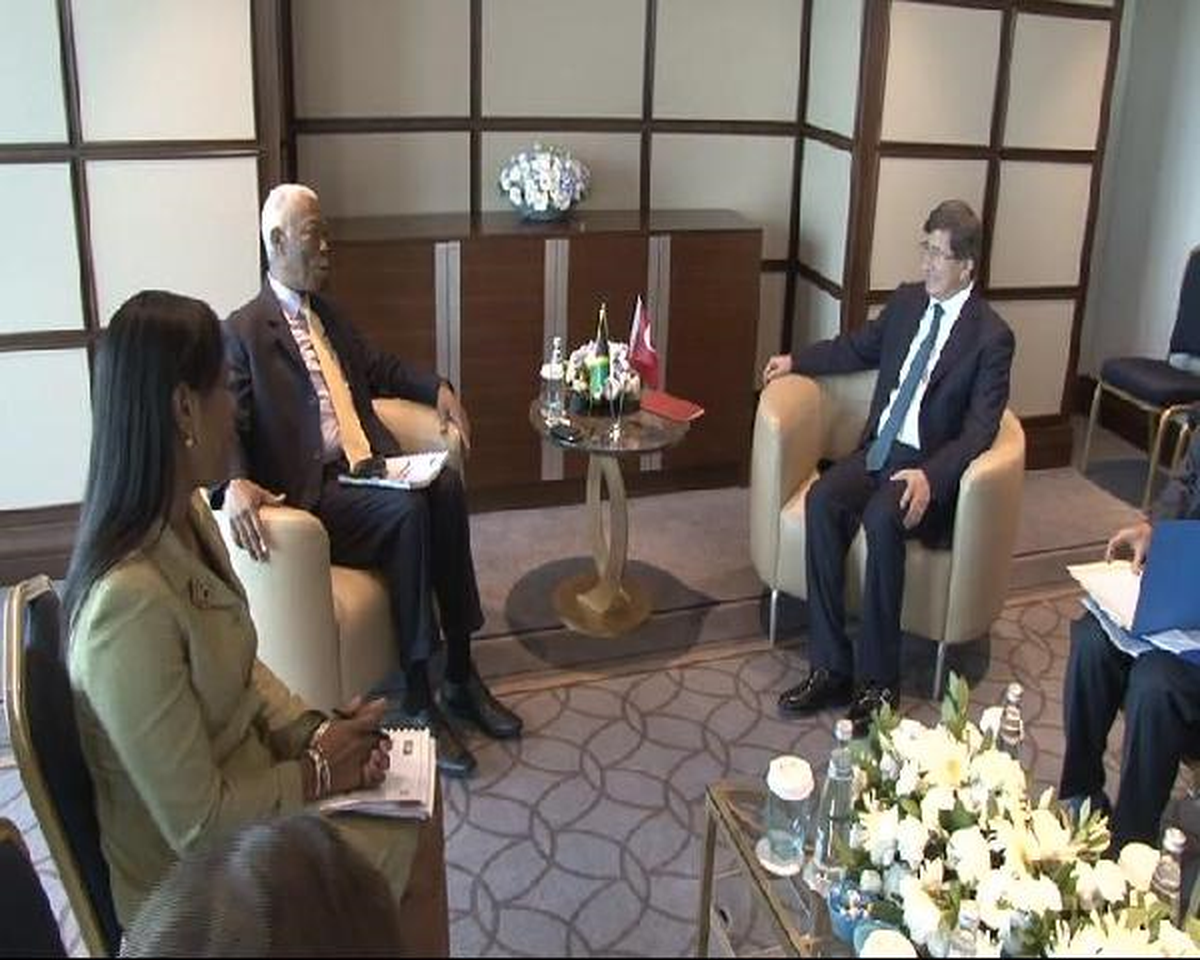 Ahmet Davutoğlu, Karayip Ülkeleri Dışişleri Bakanları ile Görüştü