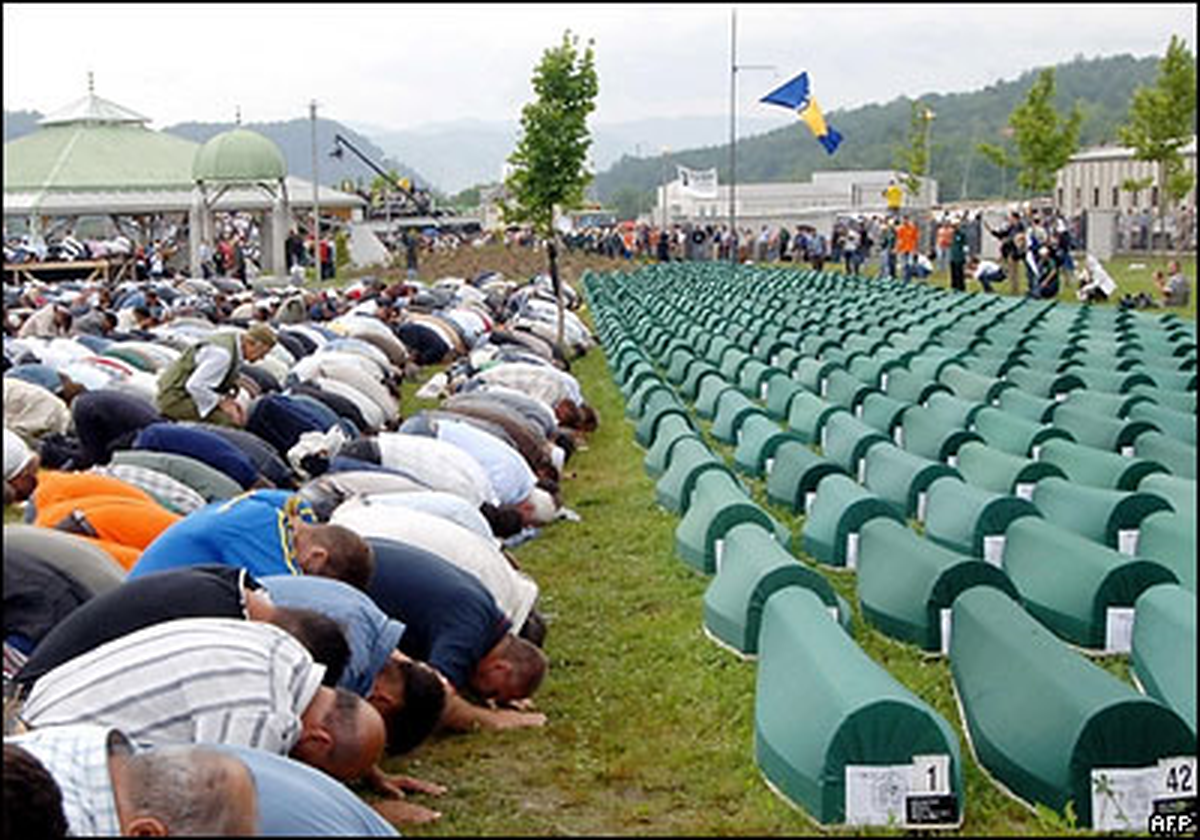 Boşnak Milletvekilinden Sırbistan Meclisinde Srebrenitsa Eleştirisi