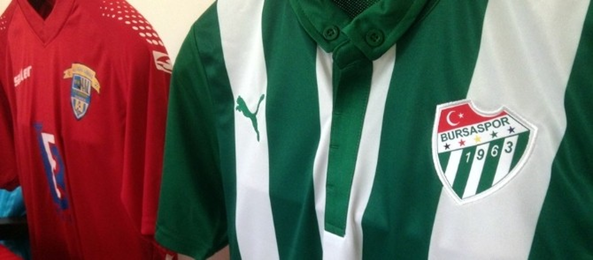 Bursaspor, Chikhura Maçına \'Efsane Çubuklu\' Forması ile Çıkacak