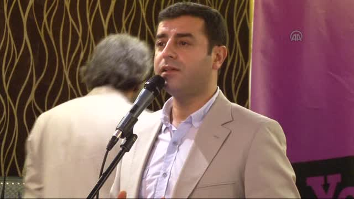 Cumhurbaşkanı adayı ve HDP Eş Genel Başkanı Demirtaş -