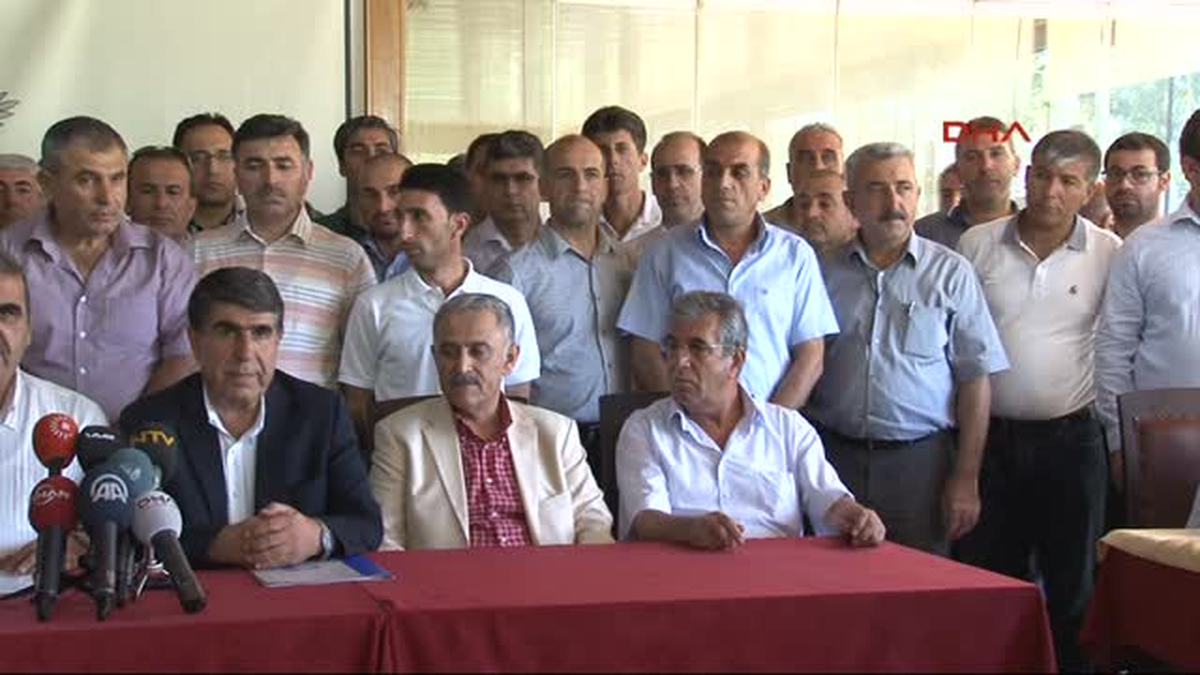 Diyarbakır\'da 100 İşadamından Demirtaş\'a Maddi, Manevi Destek