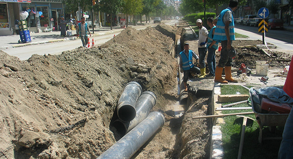 Elazığ\'da İçme Suyu Hattında Yenileme Çalışmaları