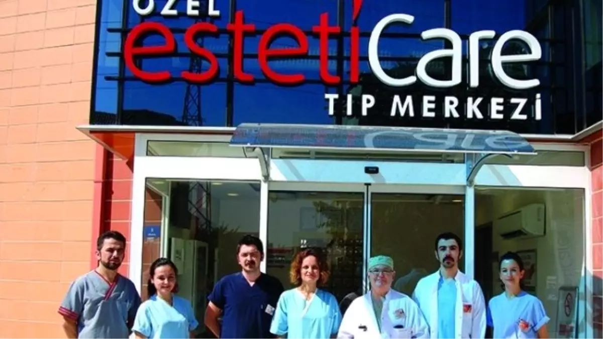 Esteticare Yenilenen Vizyonu ile Yeni Binasında