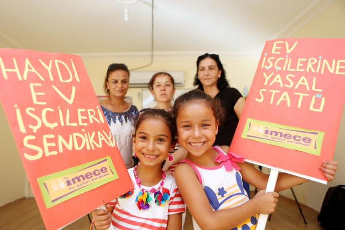 Ev İşçileri Sendikasından \'Kupon\' Sistemine Eleştiri