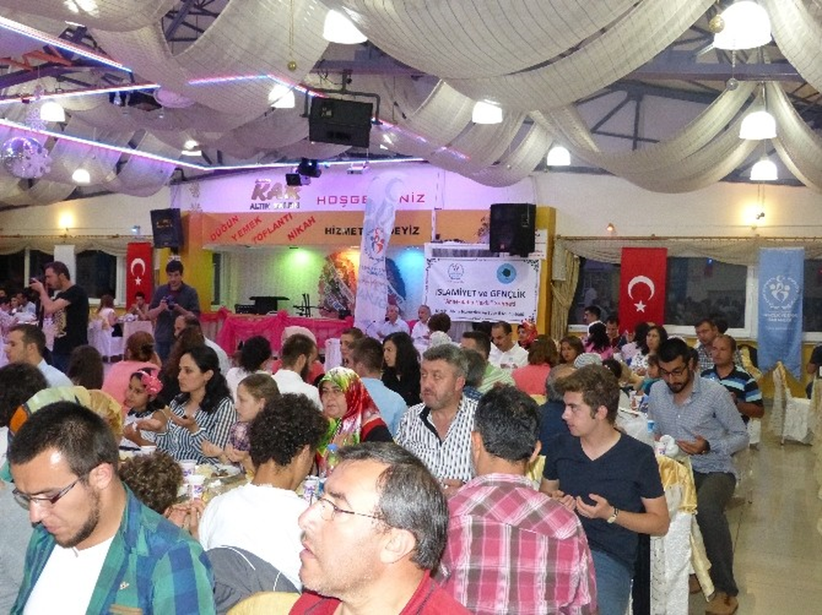 Gençlik ve Spor İl Müdürlüğü İftar Programı