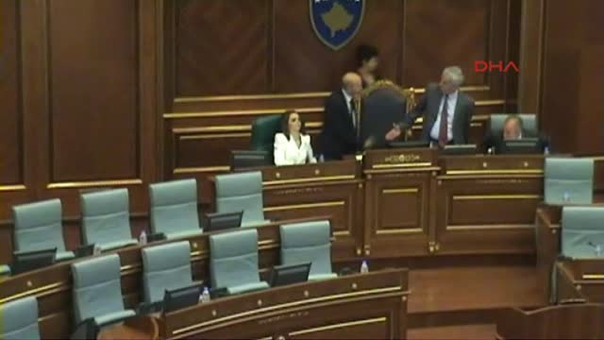 İsa Mustafa, Kosova Meclis Başkanı Seçildi