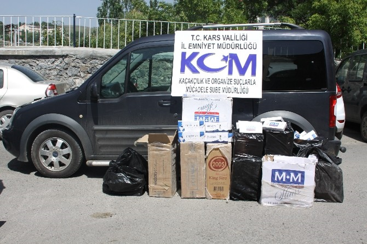 Kars\'ta 5 Bin Paket Kaçak Sigara Ele Geçirildi