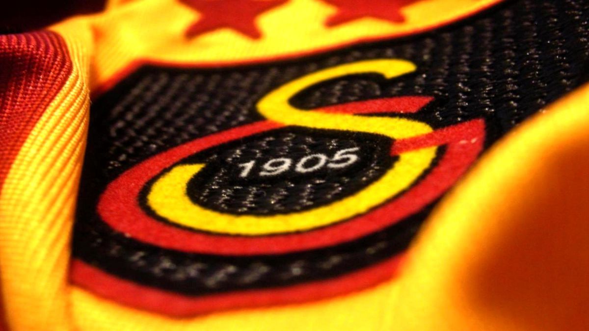 Kulüpler Anlaştı! Galatasaray\'dan Resmen Ayrılıyor